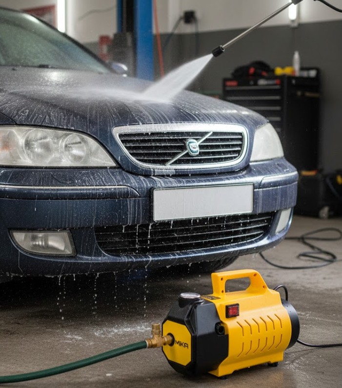 Tự rửa xe tại nhà hiệu quả với máy rửa xe gia đình áp lực cao