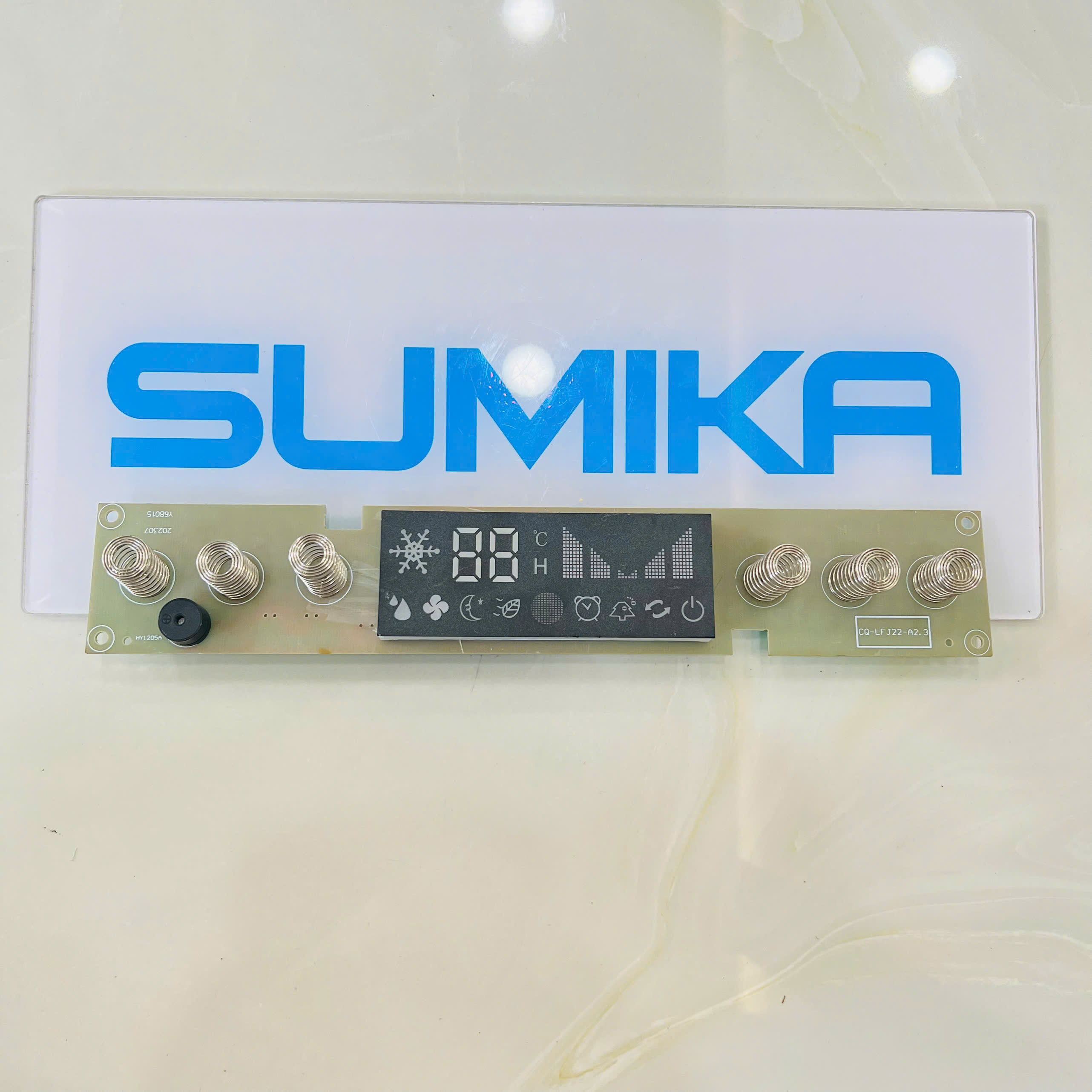 Bo điều khiển K750