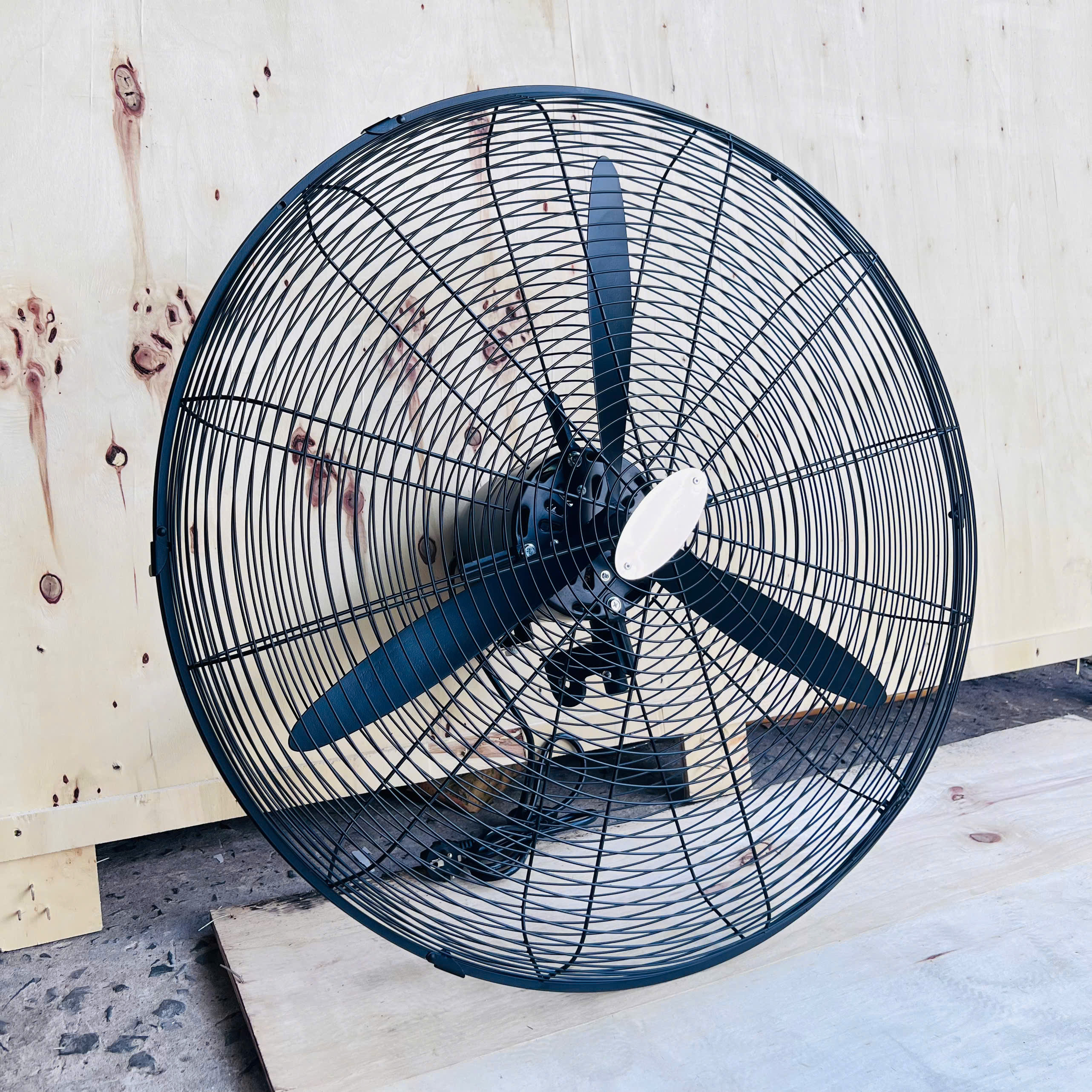 quạt công nghiệp quat-cog-nghiep-treo-tuong-sw750